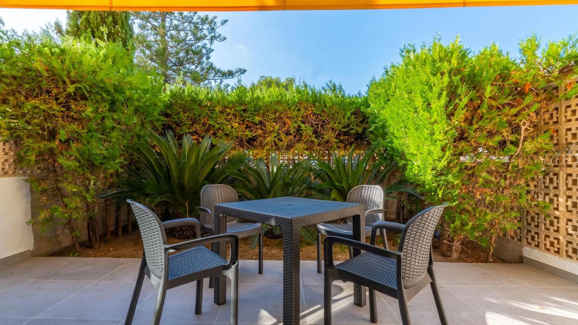 Ponent Cala Ratjada Apartments B 0*, Cala Ratjada (Mallorca) Spanien