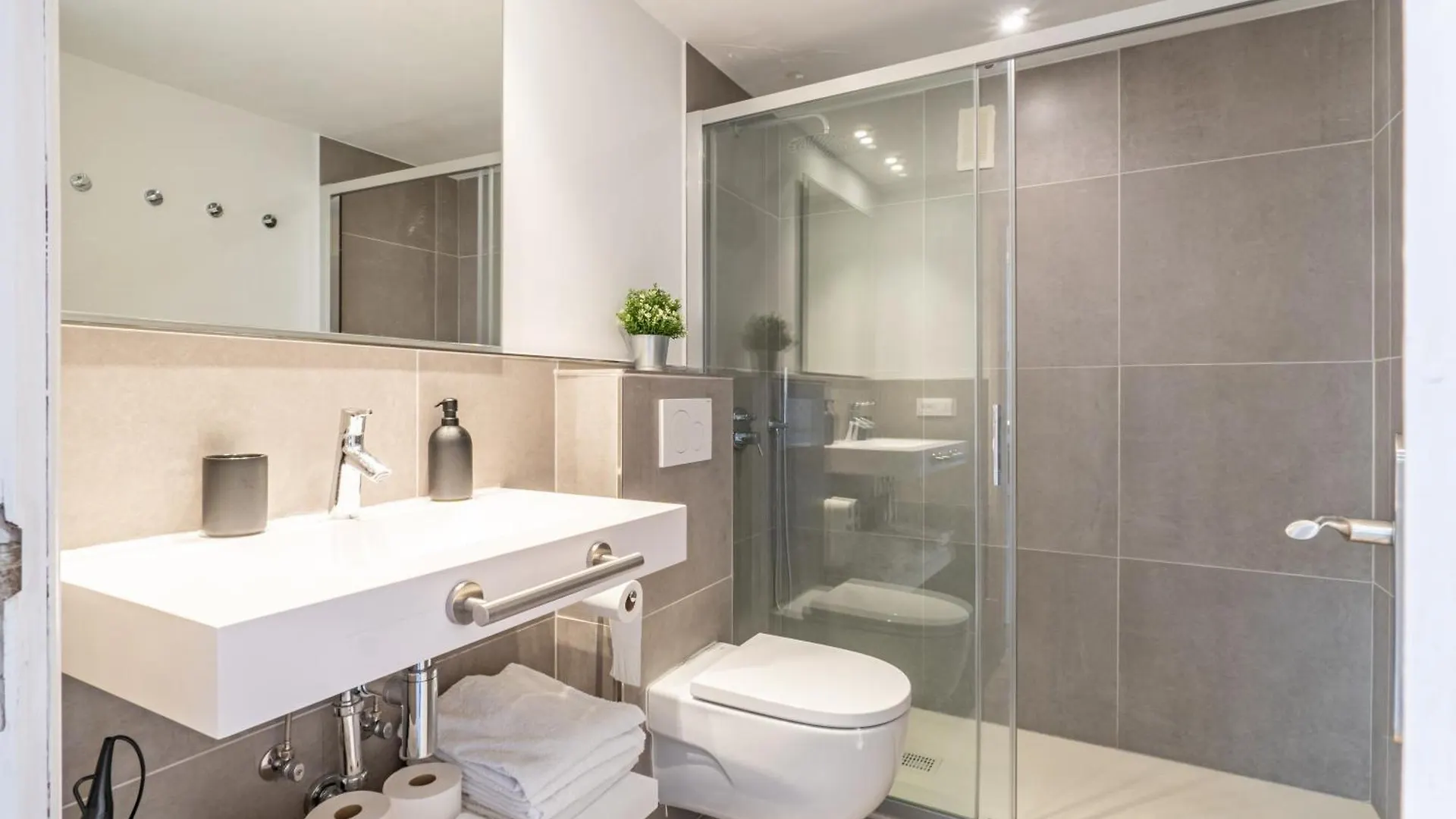 Ponent Cala Ratjada Apartments B